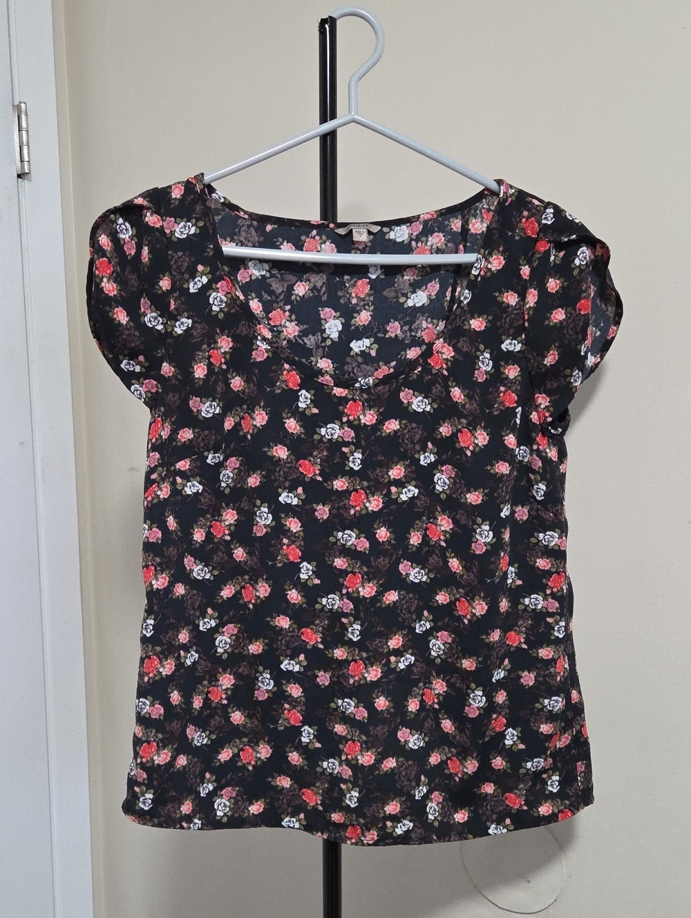 Guess Blouse
